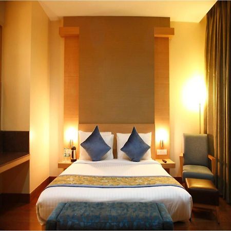 Hotel Sk Klyde Grand Delhi Ncr Exteriér fotografie
